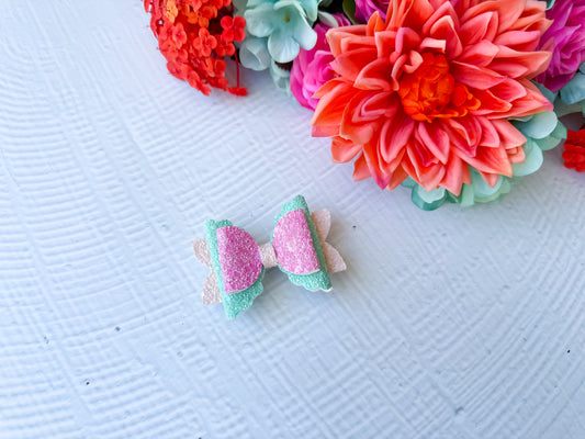 Retro Summer Flutter Bow