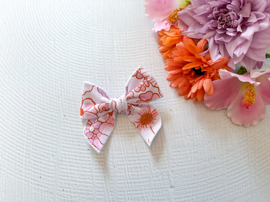 Aubrey Dainty Fabric Bow