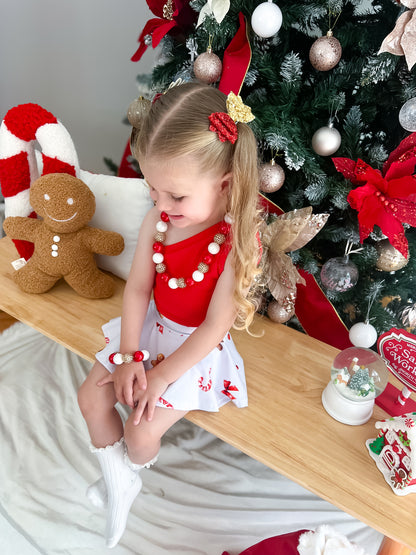 Gingerbread Kisses Flutter Pigtails